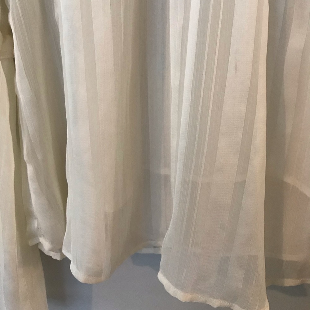 LAST CHANCE: Semi-sheer Cream Bell-sleeve Boho Top - Picture 7 of 8